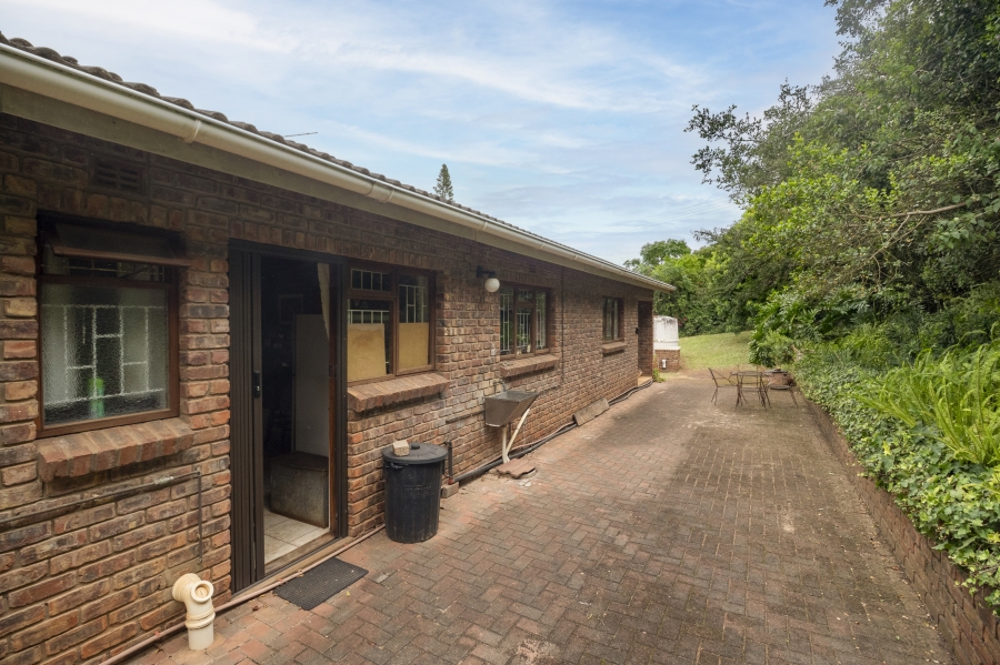 4 Bedroom Property for Sale in Bathurst Eastern Cape